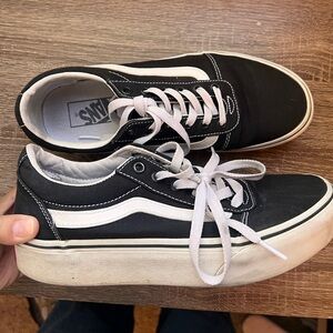 Platform Vans Black & White Old Skool Shoes W8.5
